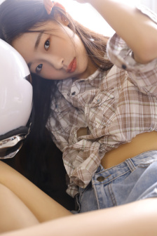男生坤巴扎进女生的坤巴里